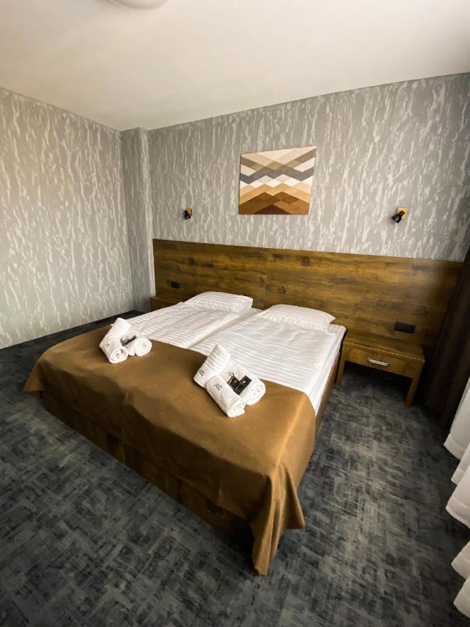 Hotel Petra Hrabušice Buitenkant foto