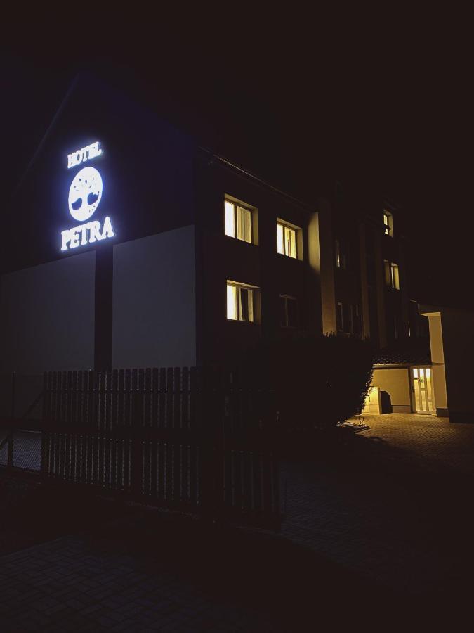 Hotel Petra Hrabušice Buitenkant foto