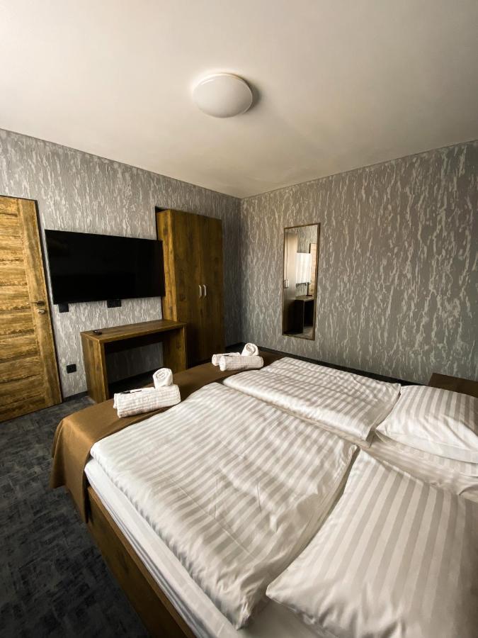 Hotel Petra Hrabušice Buitenkant foto