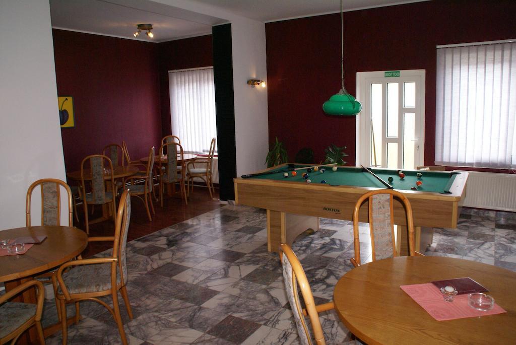Hotel Petra Hrabušice Buitenkant foto
